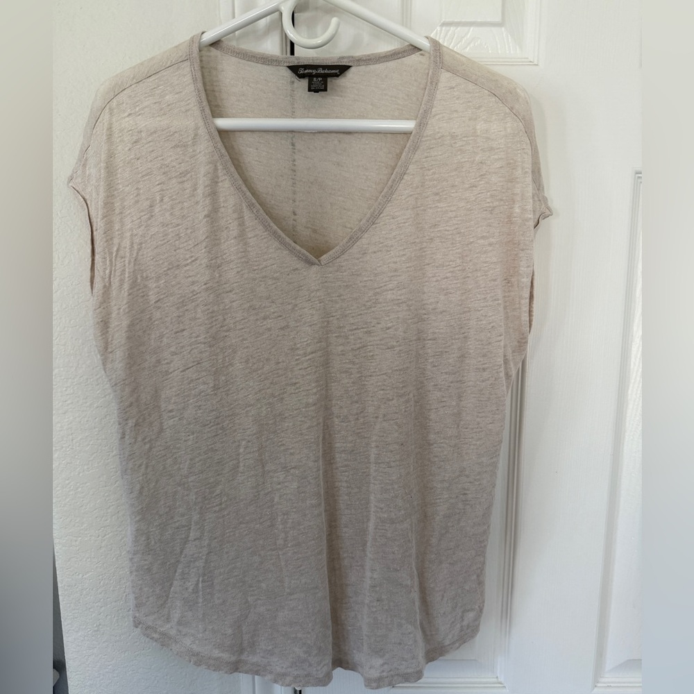 EUC Tommy Bahama 100% Linen Oatmeal / Tan Short Sleeve Tee Shirt Size S Small